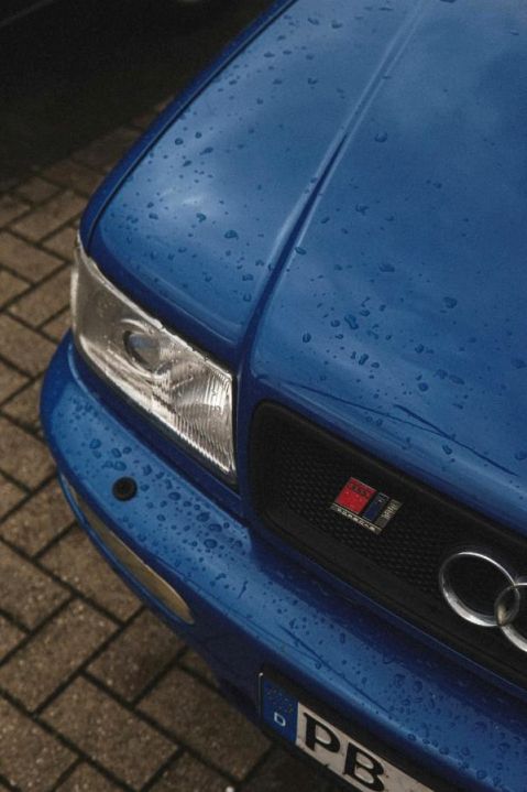 High gloss finish detail